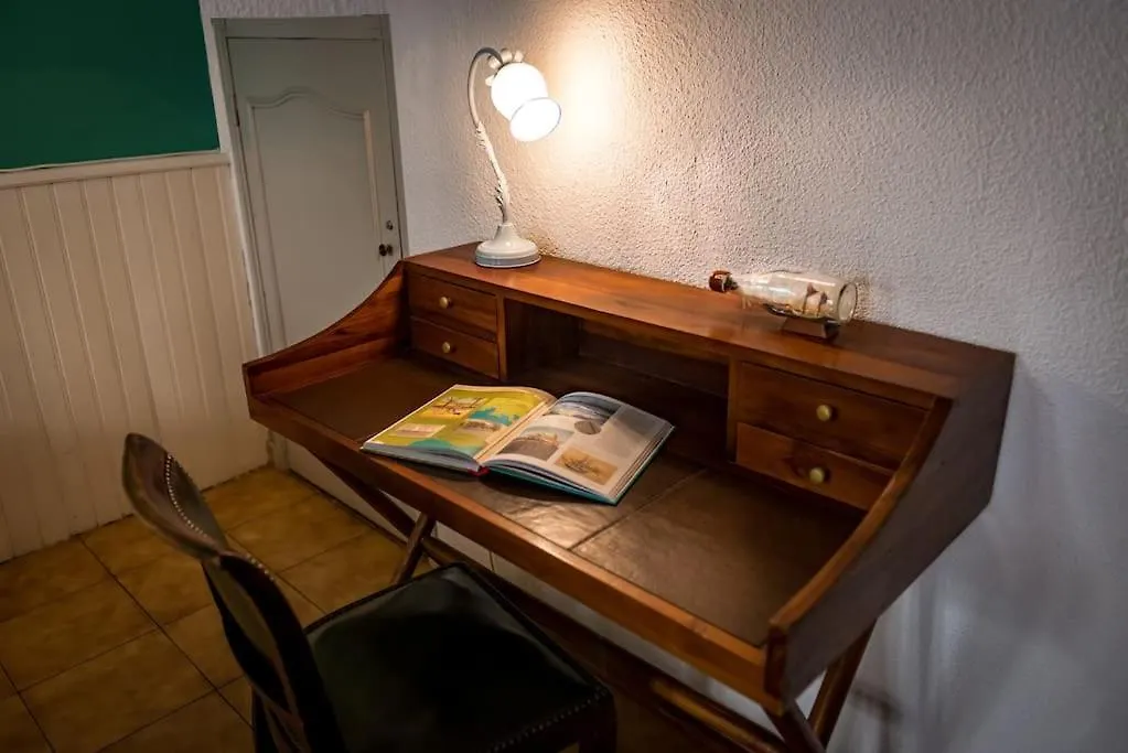 Gipsy - Chambre Deco Van Gogh Pour 1, 2 Ou 3 Pers Arles França